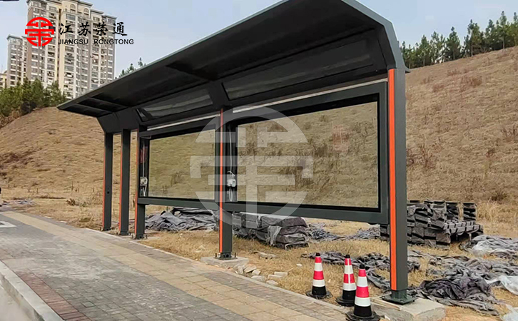 江西景德鎮(zhèn)城市公交候車(chē)亭第一批發(fā)貨