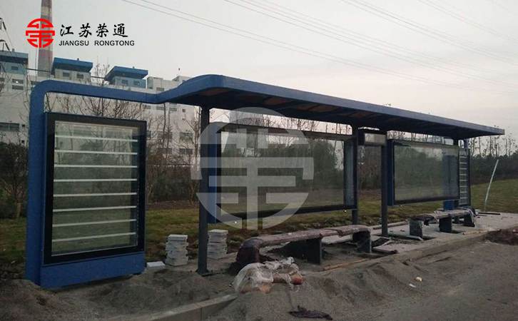 太陽能公交站臺是一項非常成熟的技術